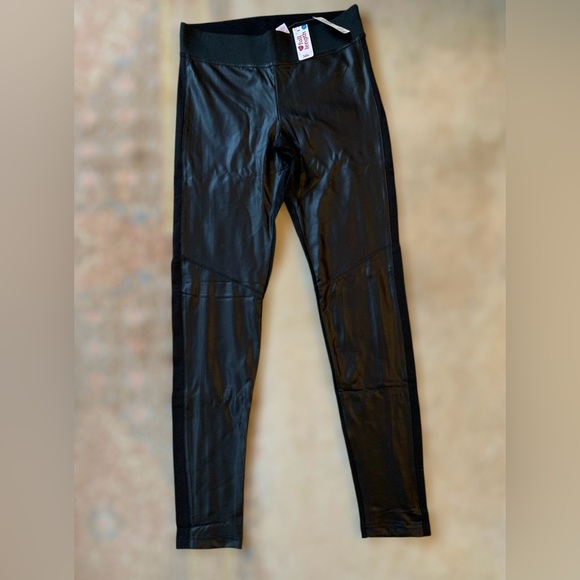 NWT Black Two-Tone Faux Leather Full Length Skinny Leggings Justice Brand Size M - Picture 9 of 11